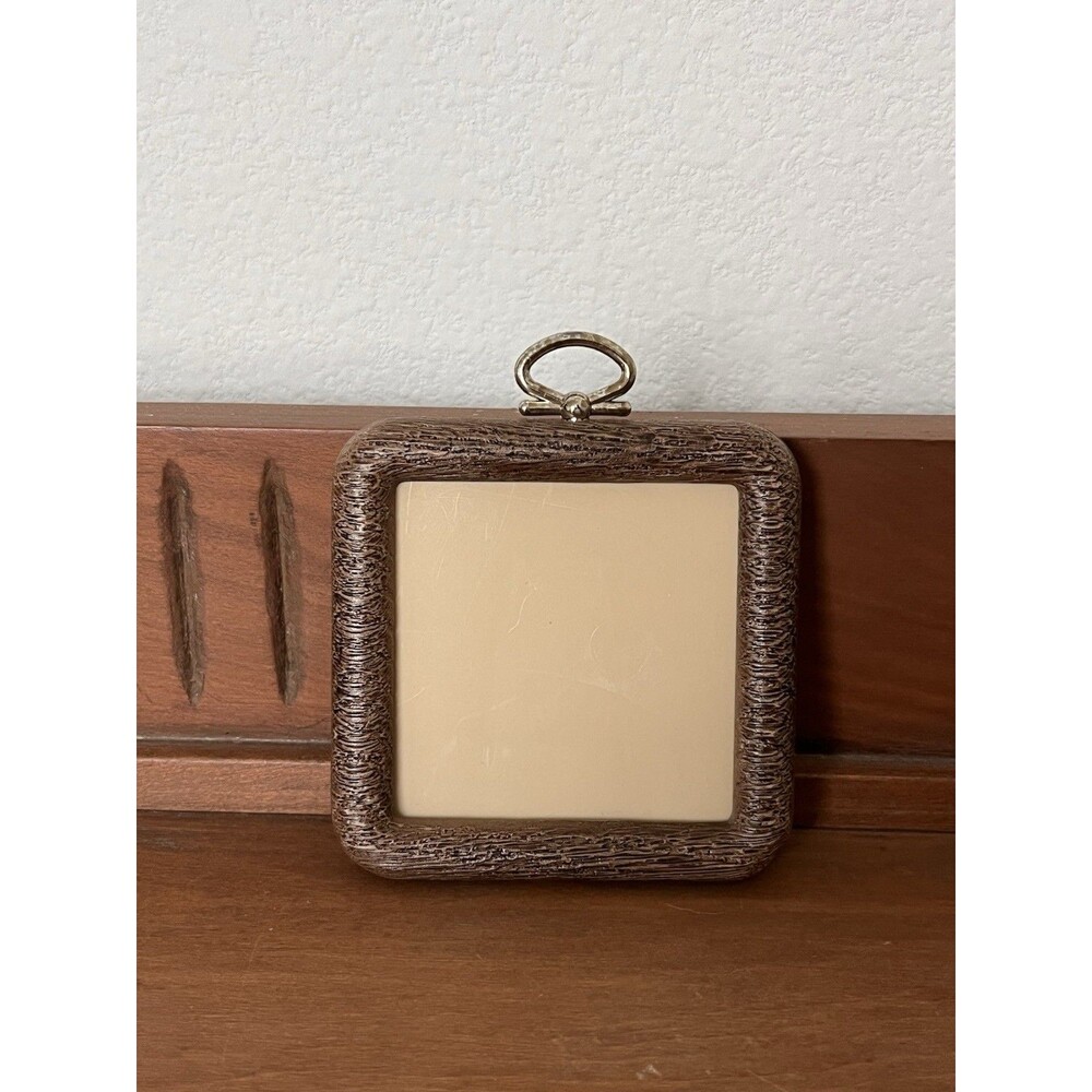 New Berlin Vintage Square Embroidery/Needlepoint Frame